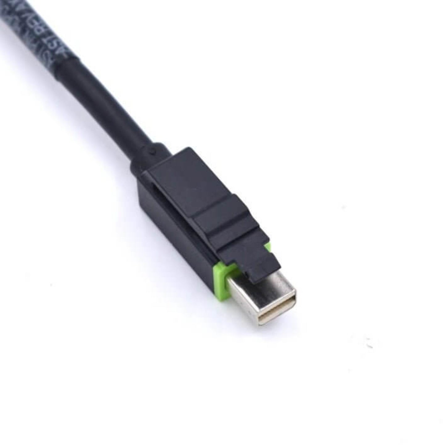 Close-up of a Mini DisplayPort to DisplayPort adapter cable connector for NVIDIA P600 graphics card.
