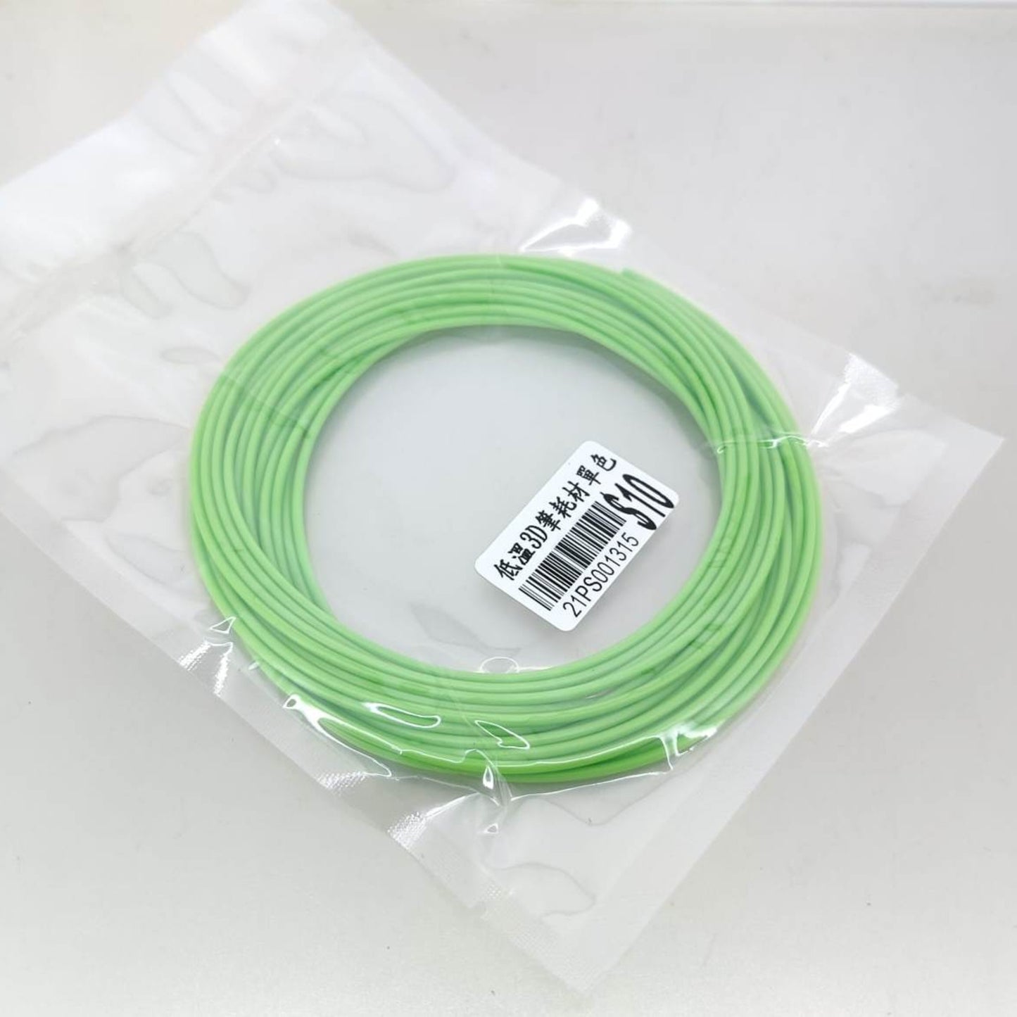 Green PCL 3D printing pen filament, food-grade and reusable with warm water.