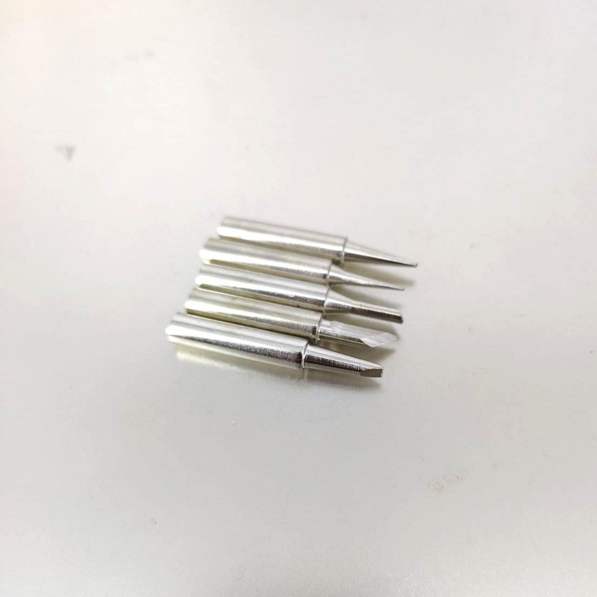 5PCS 936 soldering tips for electric soldering irons, sharp tips for precision electronics soldering tasks.