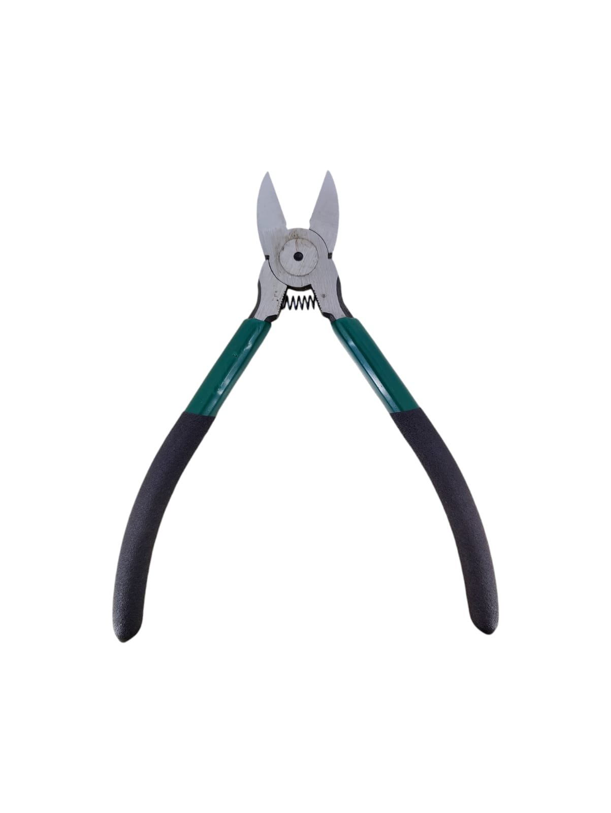 6 inch cable cutter with soft grip handles for precision wire cutting and snipping.