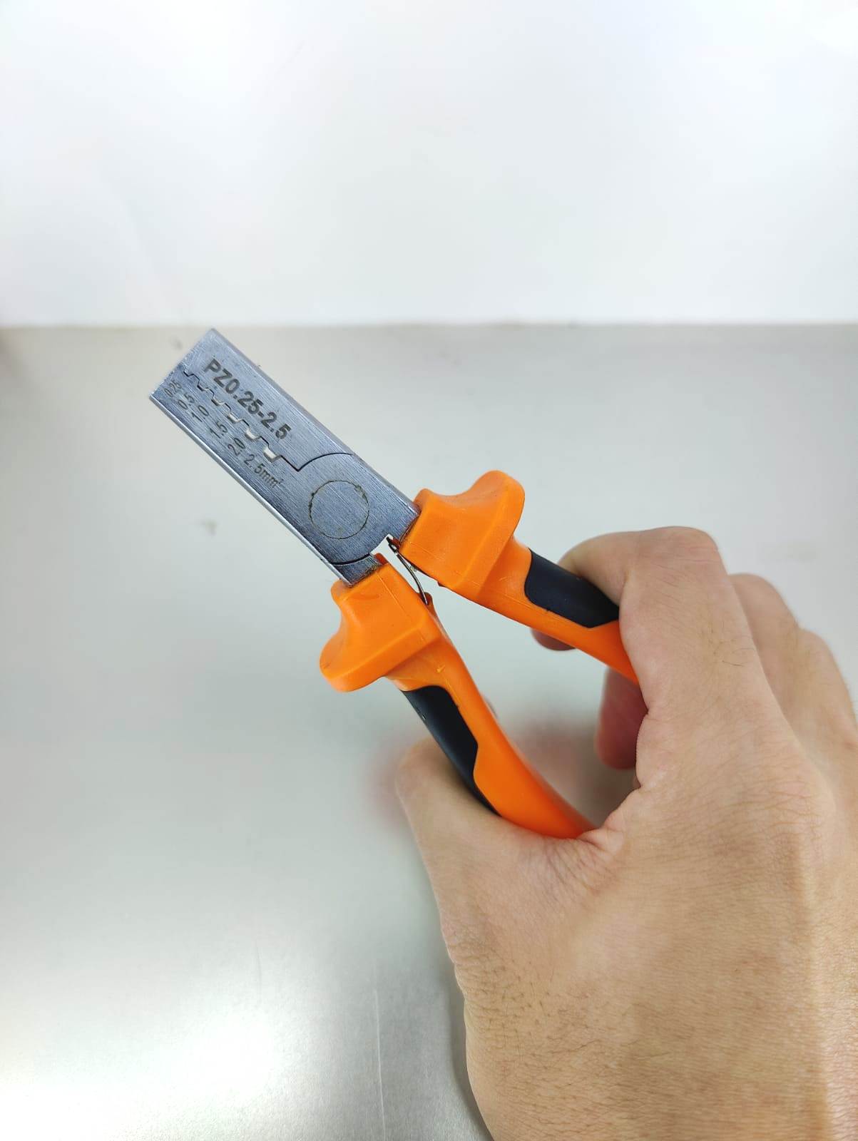 Crimping pliers for Cable End Sleeves tube terminals 0.25mm-2.5mm²