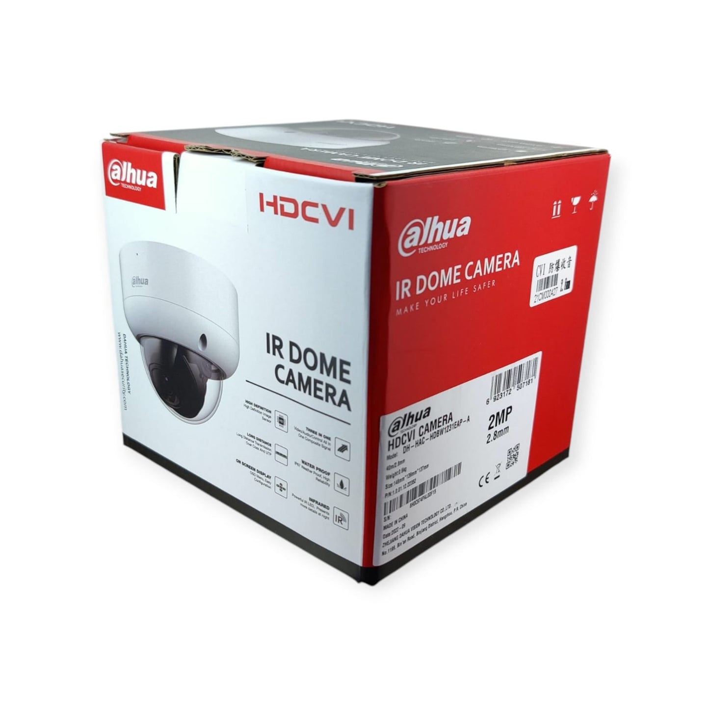 Packaging box for the Dahua 2MP HDCVI IR Dome Camera, highlighting 2.8mm lens and model number.