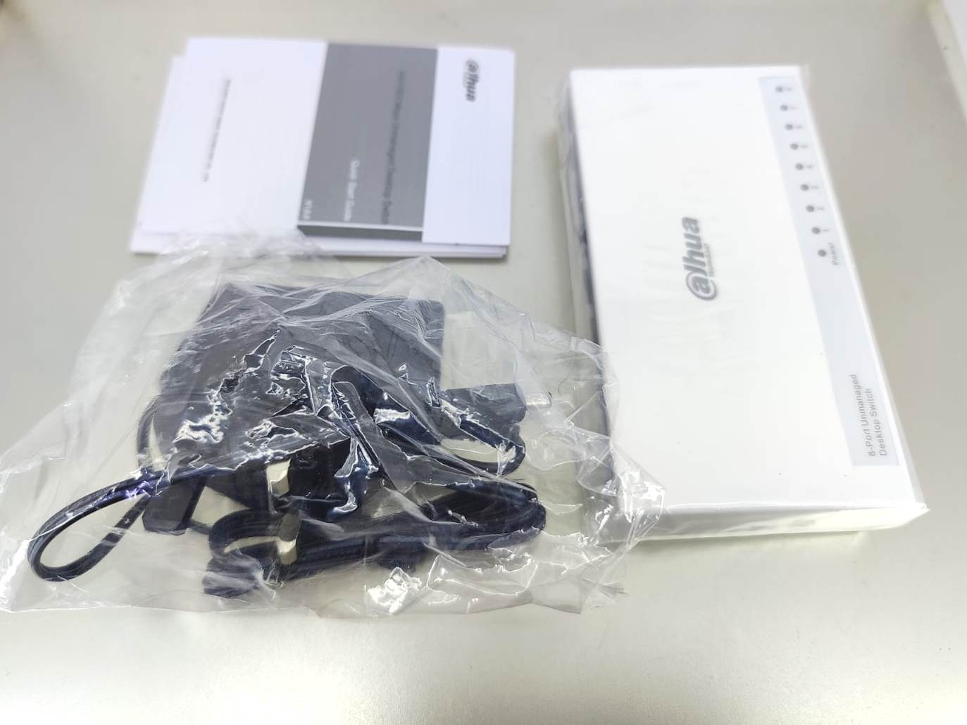 Dahua DH - PFS3008 - 8ET - L 8 - Port Unmanaged Fast Ethernet Switch - Sun Cheong Computer Company Limited