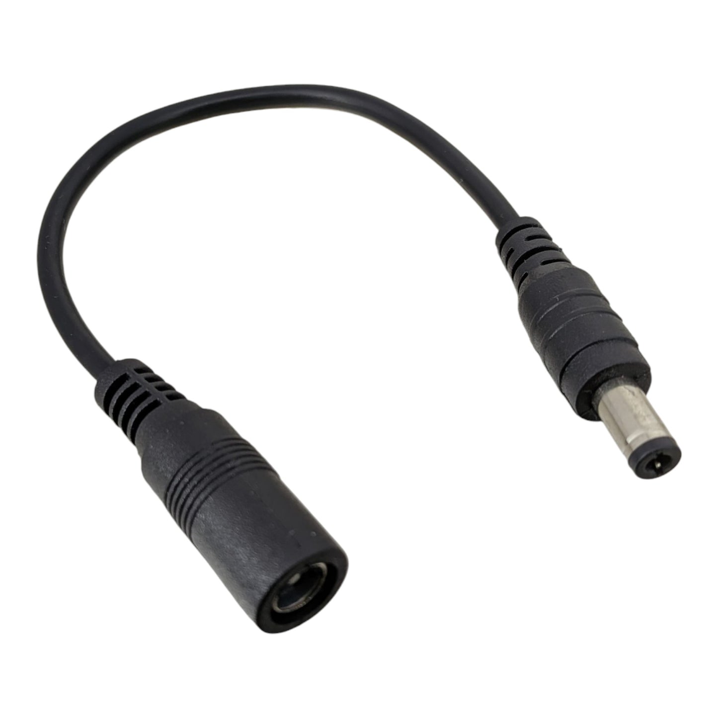 5.5x2.1mm母頭轉5.5mmx2.5mm公頭DC火牛線。黑色標準接頭,適用廣泛電子產品。深水埗20年老字號實體店,品質與信心保證。