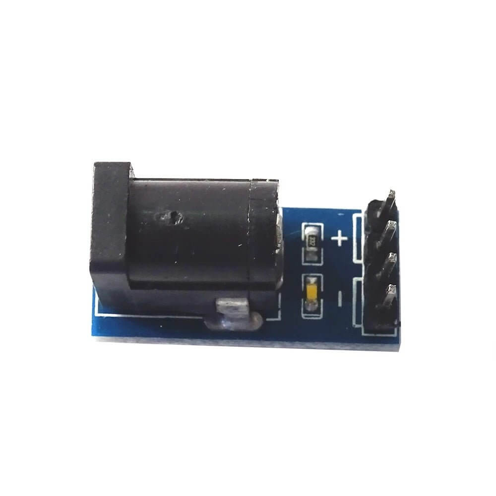 DC005 5.5mm x 2.1mm power jack module for Arduino, suitable for DC power supply setup.