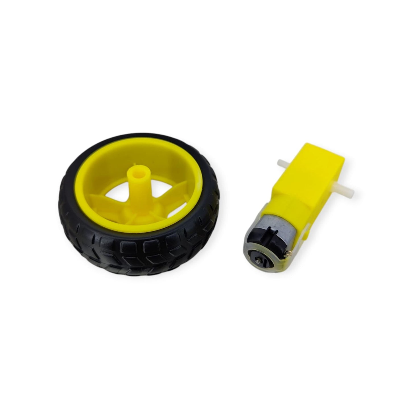 The inner hub view of the 70mm yellow robot wheel, displayed alongside the 3-6V DC gear motor.