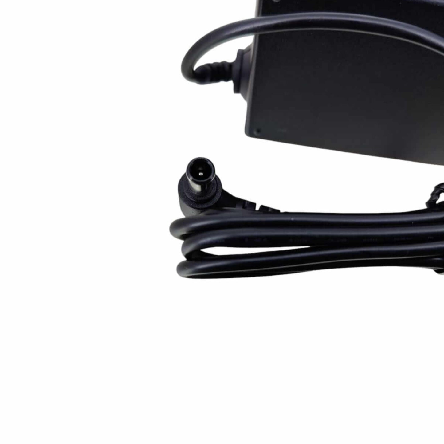 Samsung monitor charger with 6.5x4.4mm connector, designed for LED and LCD models, efficient 14V 4.143A 58W performance.