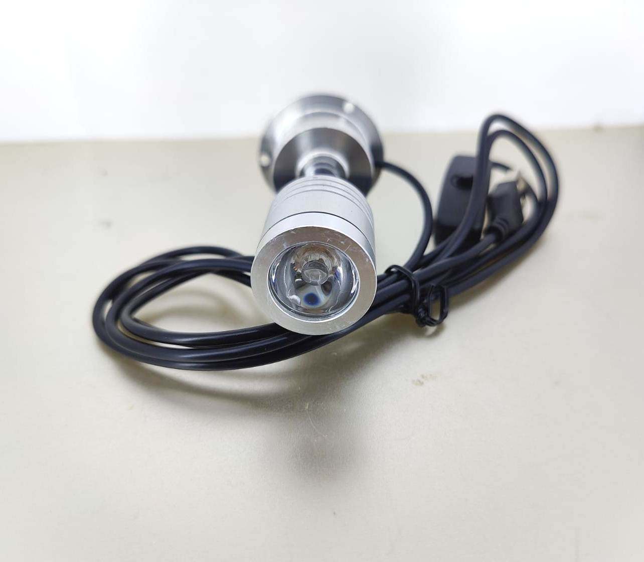 USB 5V LED 3W Mini Spotlight with switch for illuminating jewelry cabinets and showcases.