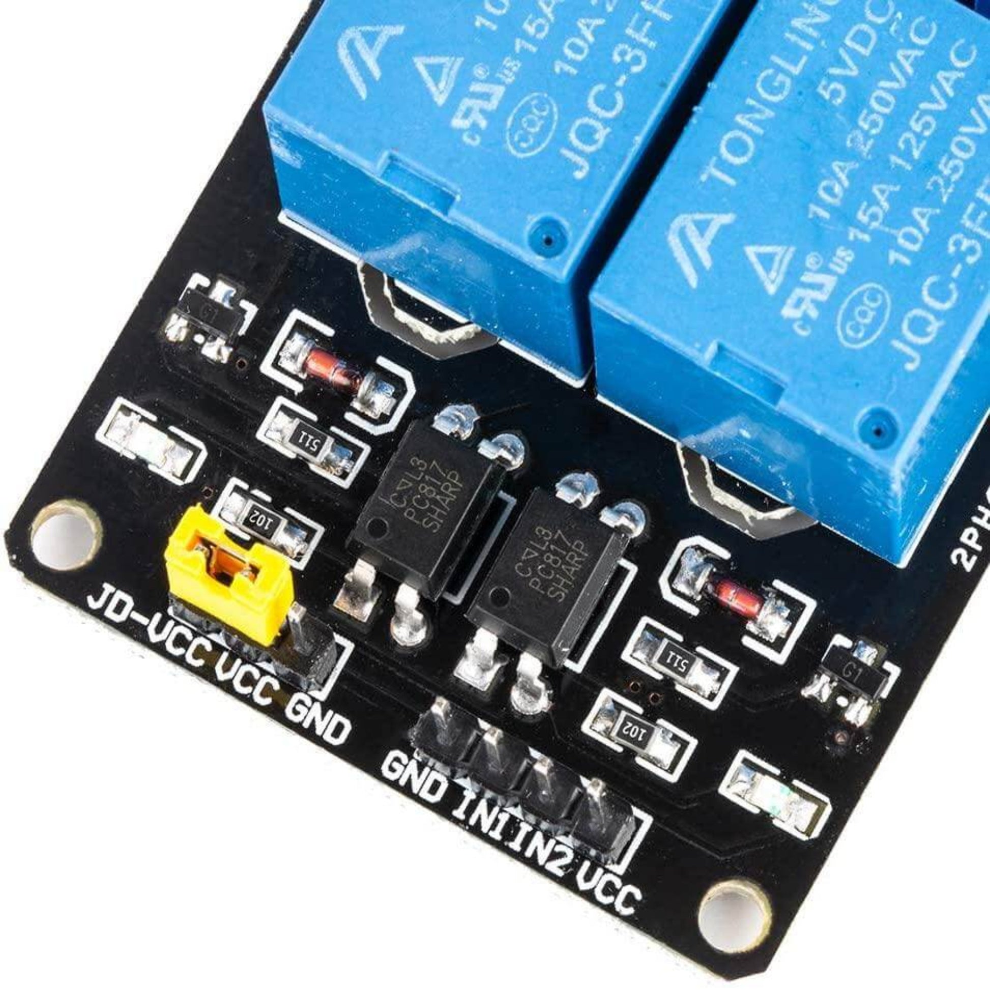 2-Channel DC 5V Relay Module with optocouplers, ideal for Arduino and Raspberry Pi projects.