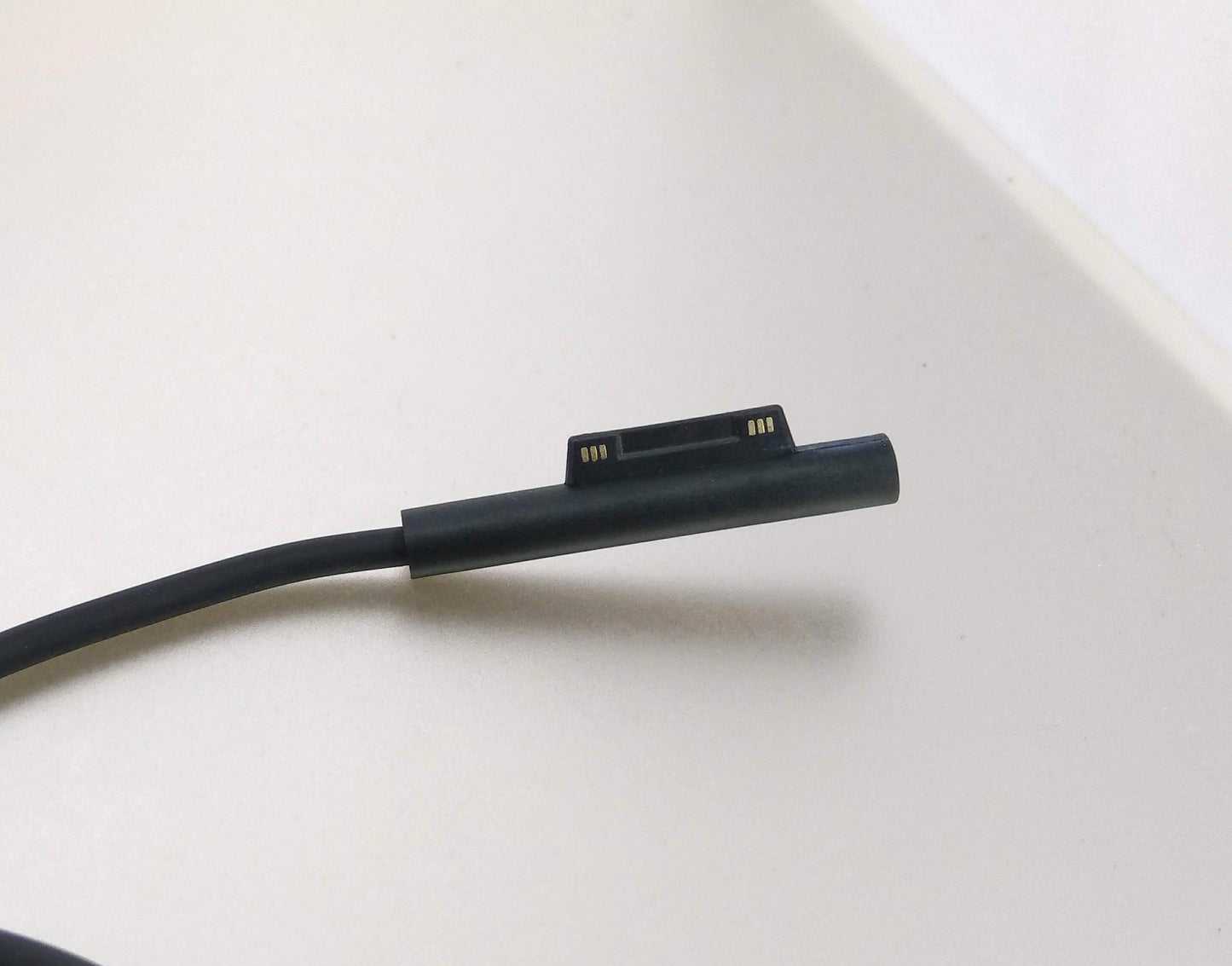 Surface pro charger HK