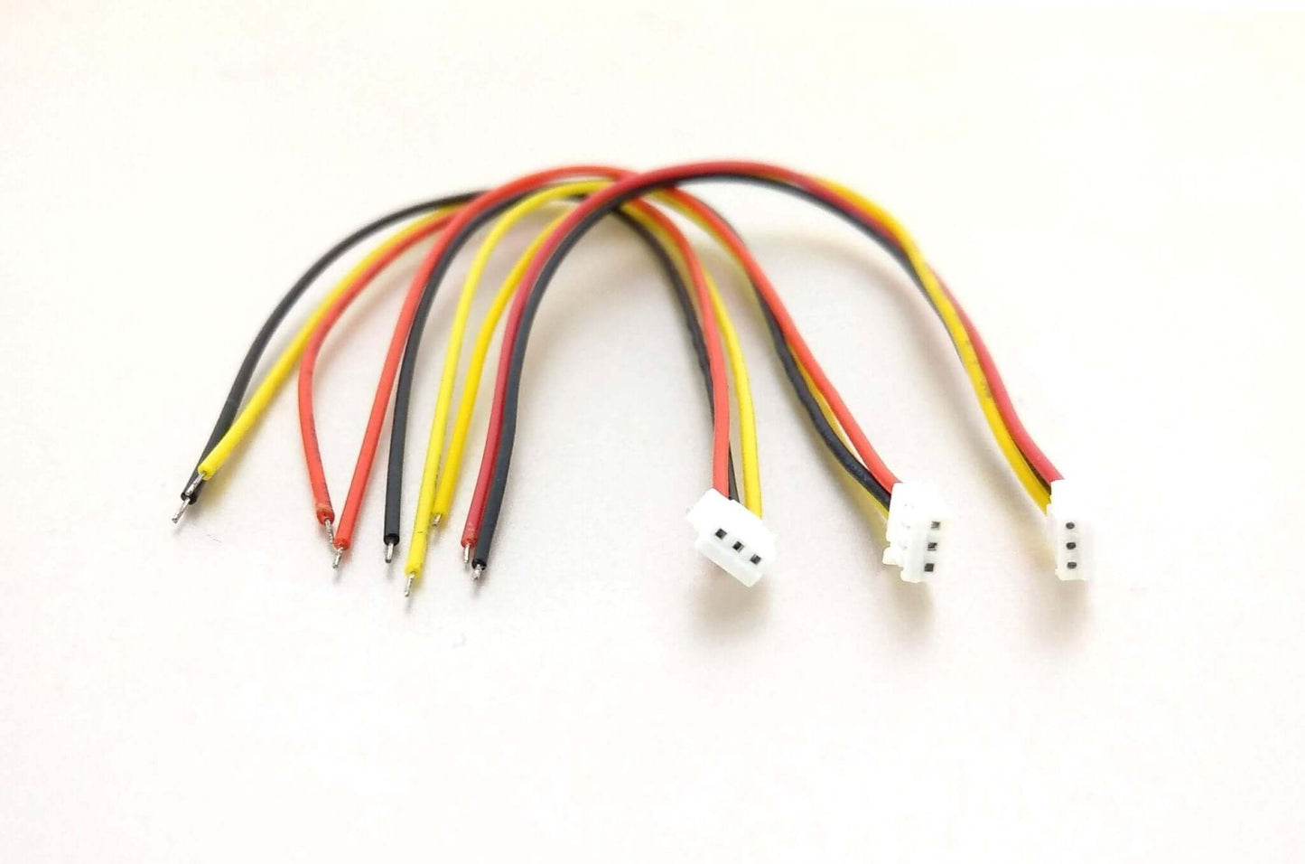3pcs 1.5mm 3Pin Cable with 3 PIN JST ZH Female Connectors, 150mm length, 26awg wire, suitable for electronics projects.