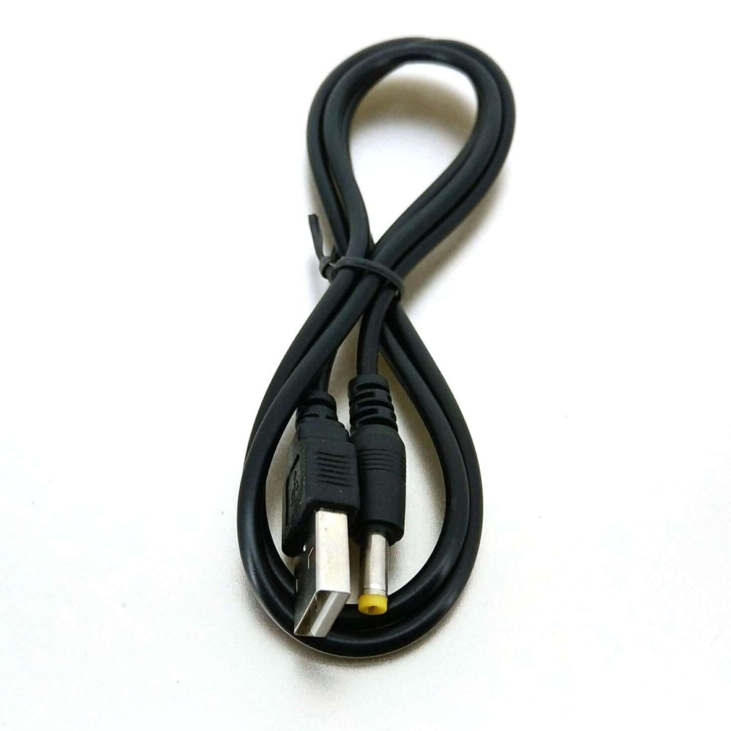 USB-to-DC 4.0x1.7 mm charging cable for PSP and other electronics, featuring USB-A and barrel-jack connectors.