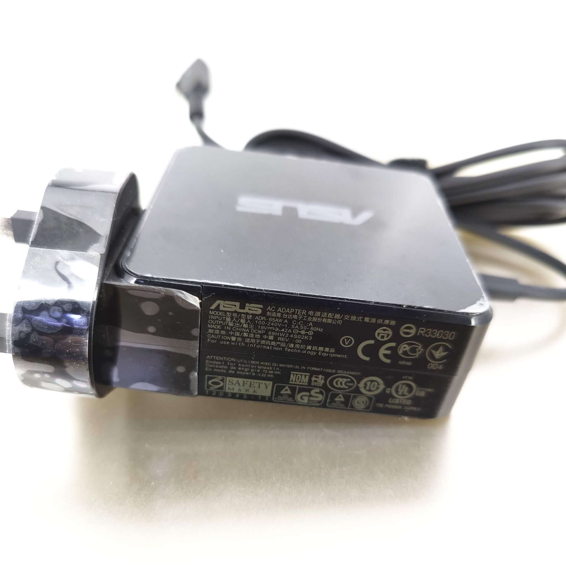 ASUS 19V 3.42A 65W Laptop Charger (4.0x1.35mm) - Sun Cheong Computer Company Limited