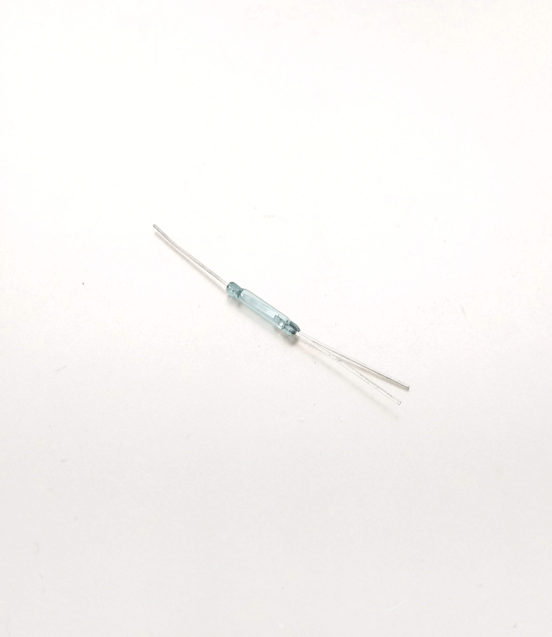 2.5*14mm Reed Switch 3 Pin Magnetic Switch Normally Open Normally Closed Conversion DC 60V 4W NO NC - Sun Cheong Computer Company Limited