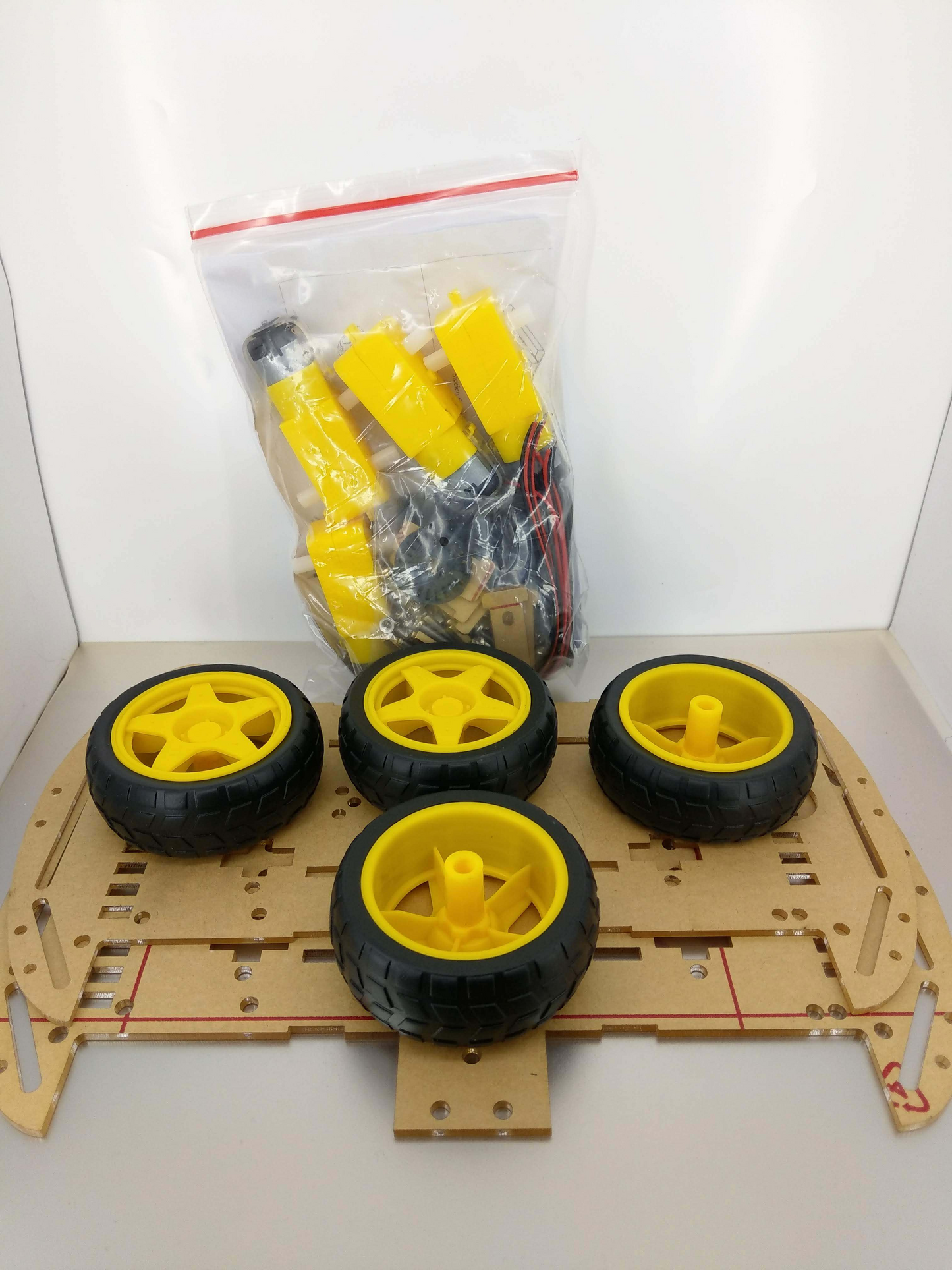 4WD Robot Smart Car Chassis Kit - Sun Cheong Computer Company Limited