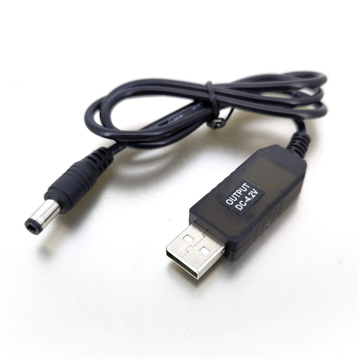 USB to 4.2V 8.4V 12.6V charging cable for 18650 lithium battery pack, including USB and DC connectors.
