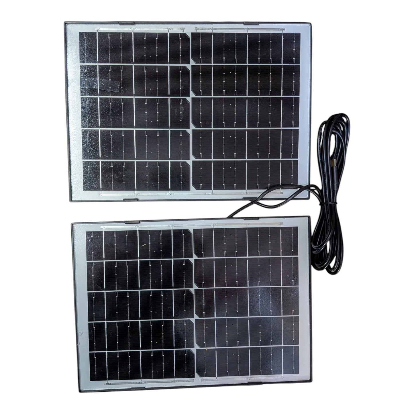 10W 5V 雙太陽能板正面照，配備 Type-C 充電線，提供穩定離網供電，深水埗門市提供現貨展示及技術支援。