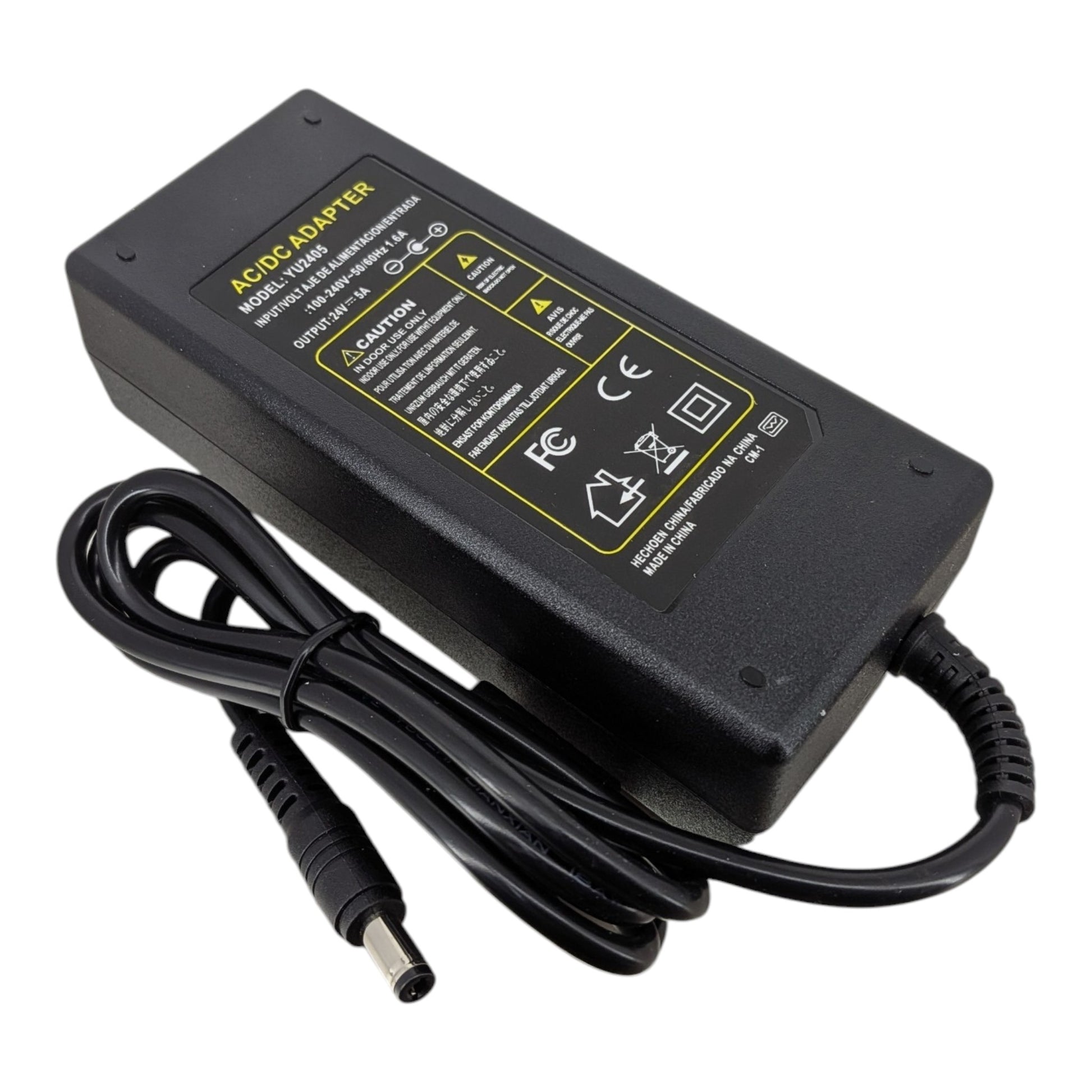 24V 5A 120W AC/DC 電源變壓器火牛外觀，連同穩定輸出的 DC 連接線。