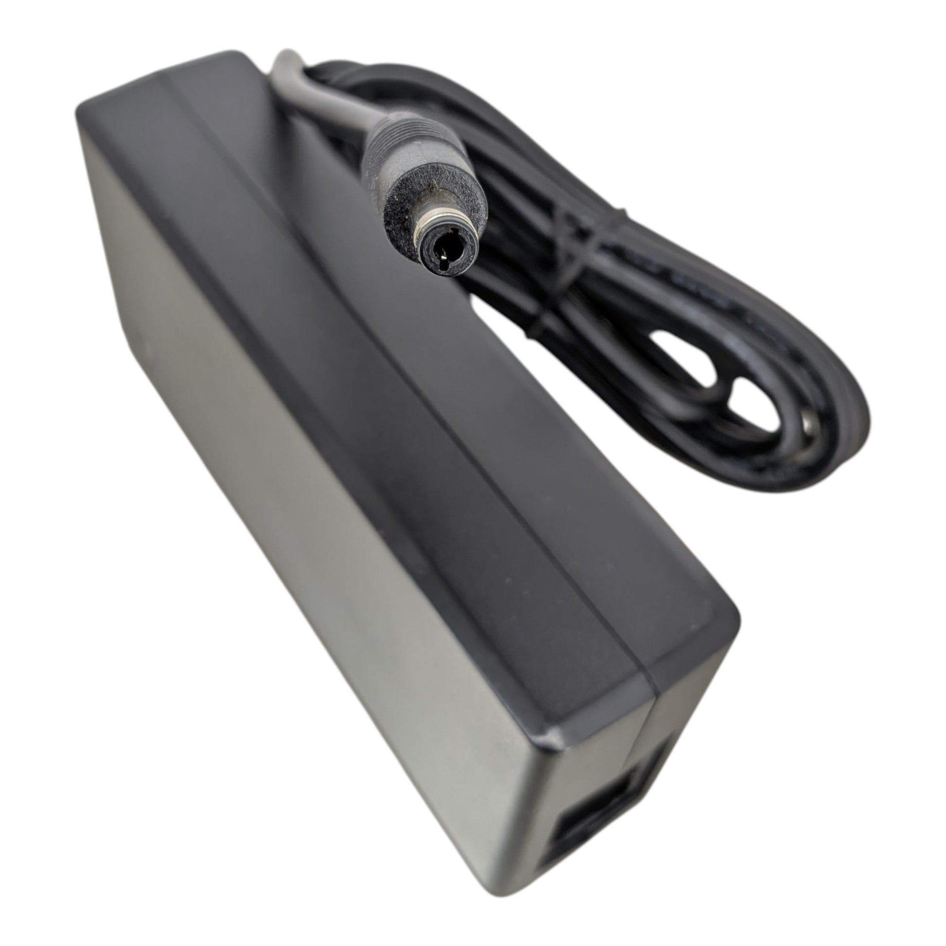 Close-up of the 5.5mm x 2.5mm DC barrel jack on the 12V 5A adapter cable, fully compatible with 2.1mm ports for CCTV and LED strips.
