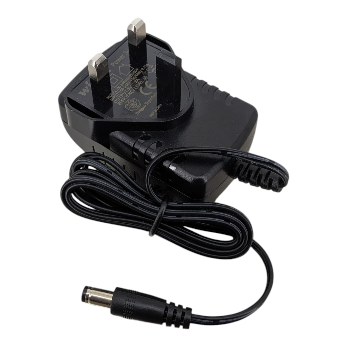 5V 3A 火牛配備標準 UK 三腳插及電源線。適合各款 15W 電子設備。深水埗實體店提供現貨及專業技術支援。