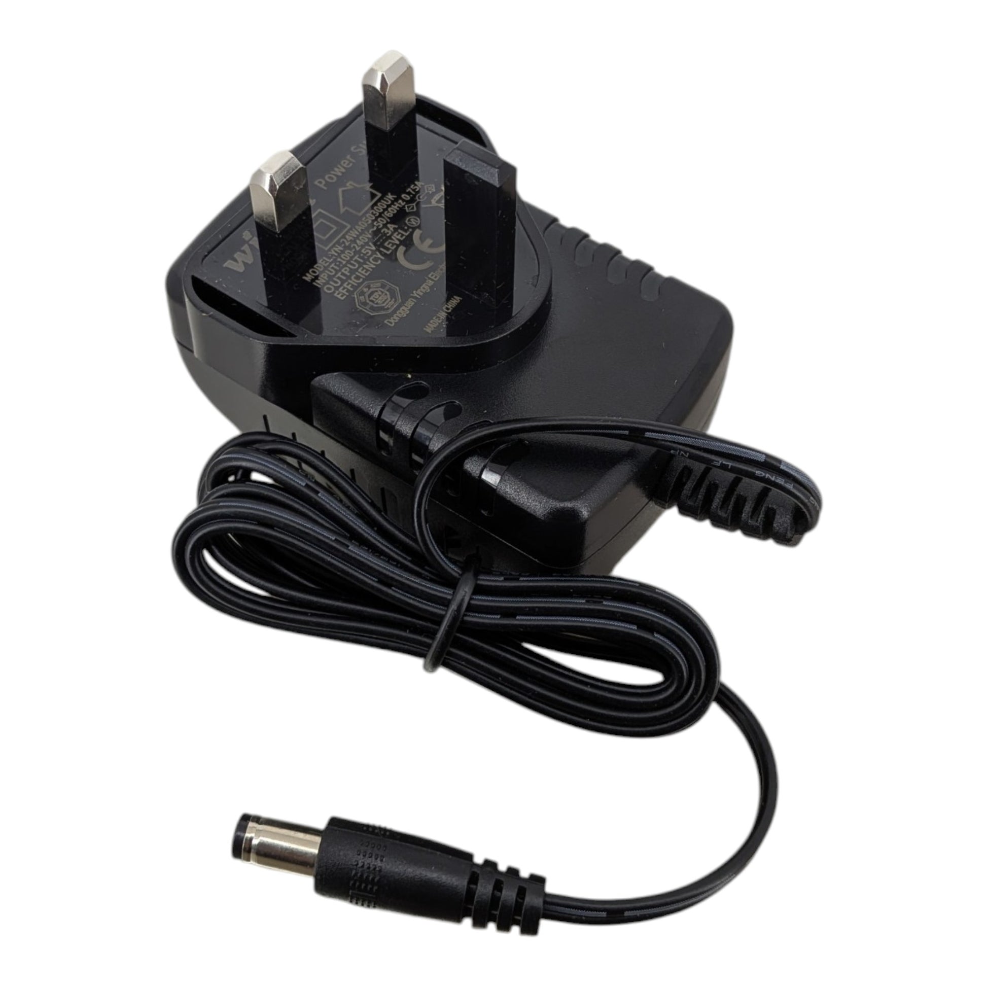 5V 3A 火牛配備標準 UK 三腳插及電源線。適合各款 15W 電子設備。深水埗實體店提供現貨及專業技術支援。