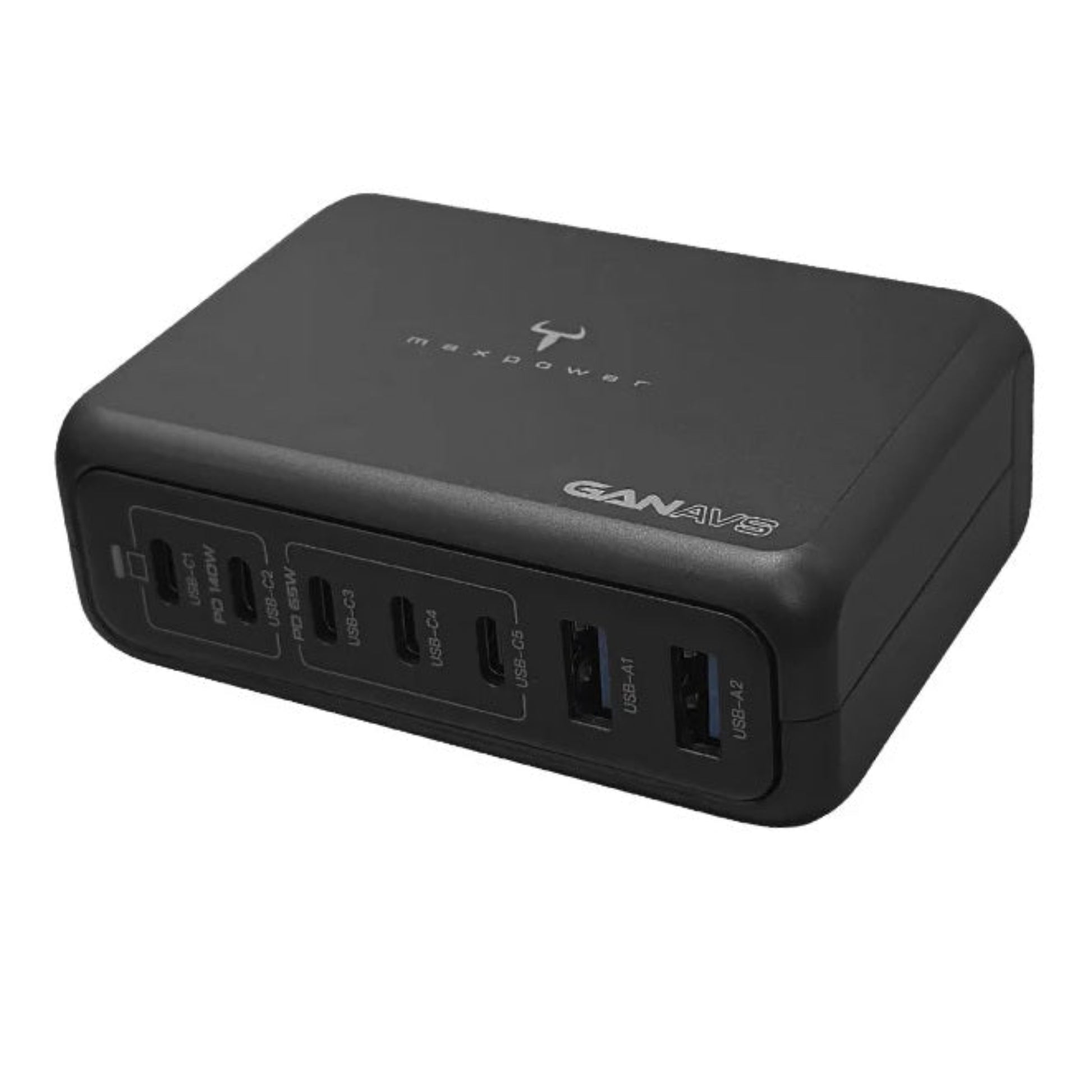 牛魔王 TF880XJ 正面接口特寫，展示 140W 的 USB-C 接口及 30W 的 USB-A 快速充電接口。