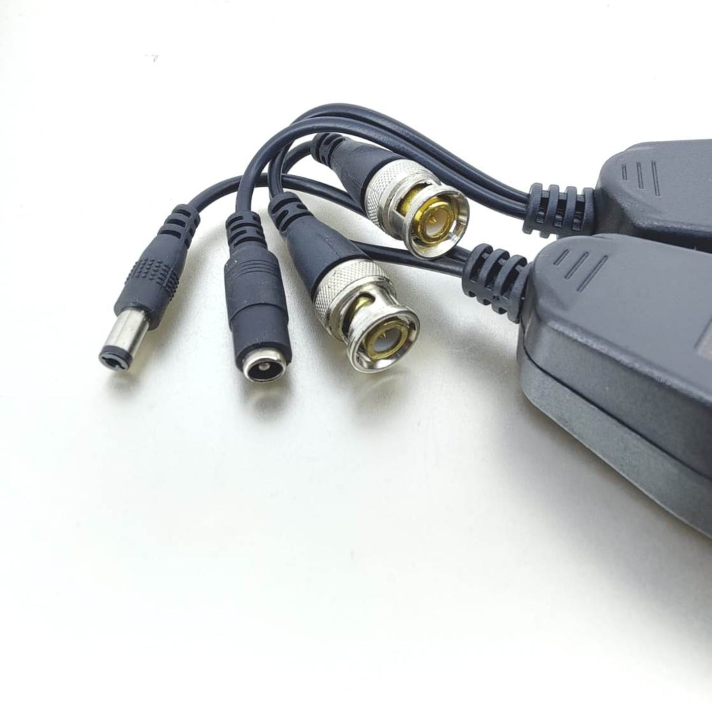 8MP 4K passive video and power balun pair with connectors for CCTV camera systems.