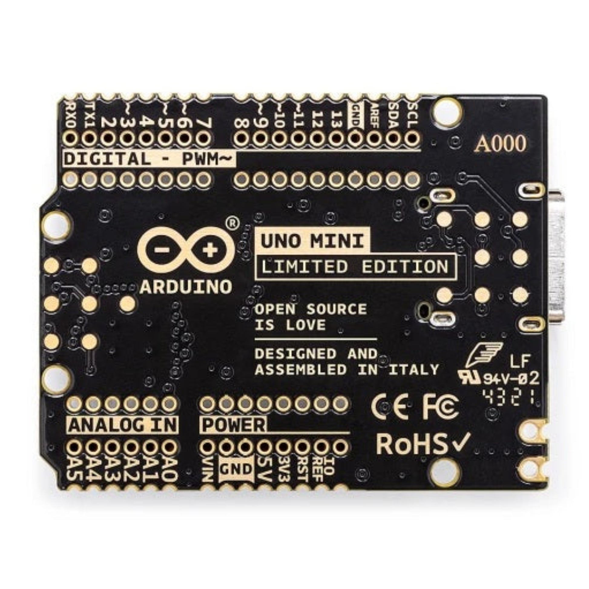 Arduino UNO Mini 限量版底板背面，清晰顯示品牌標誌及 Open Source is Love 絲印資訊。