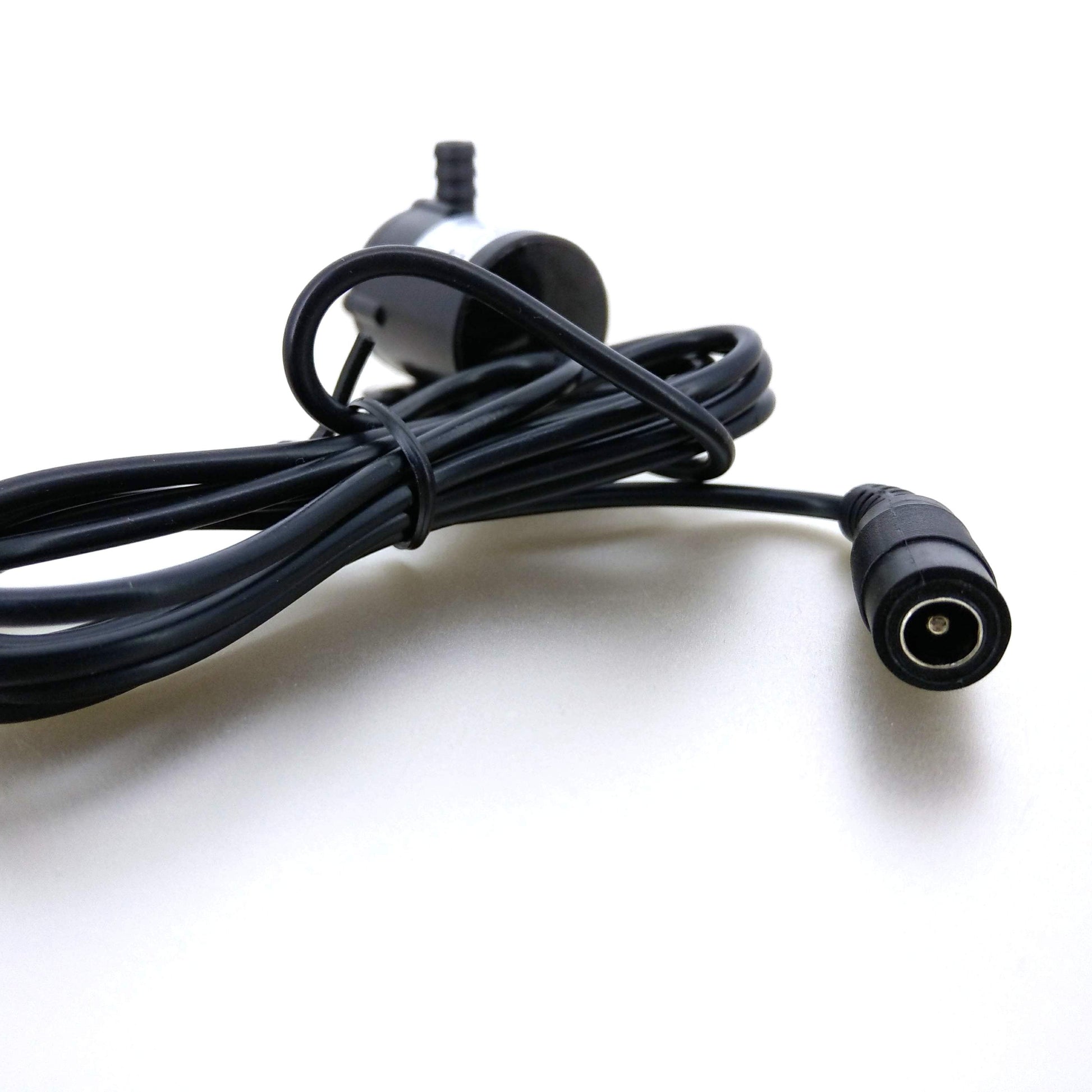 Black micro water pump with 150cm cable and 5.5x2.1mm DC female plug.