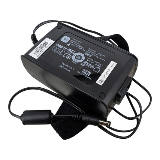 OEM ASTEC 12V 5A 火牛，提供 60W 足火輸出，配備 5.5x2.5mm 通用圓頭，適合 CCTV 及 LED 燈帶使用。