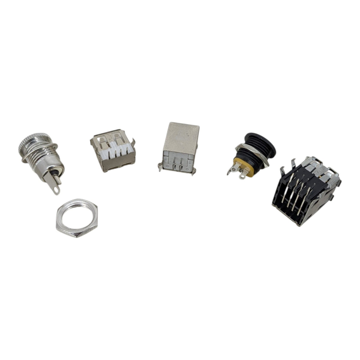 面板安裝DC插座及PCB穿孔式USB母座零件合集，附金屬六角螺母。適合DIY維修及STEM專題，門市備有現貨。