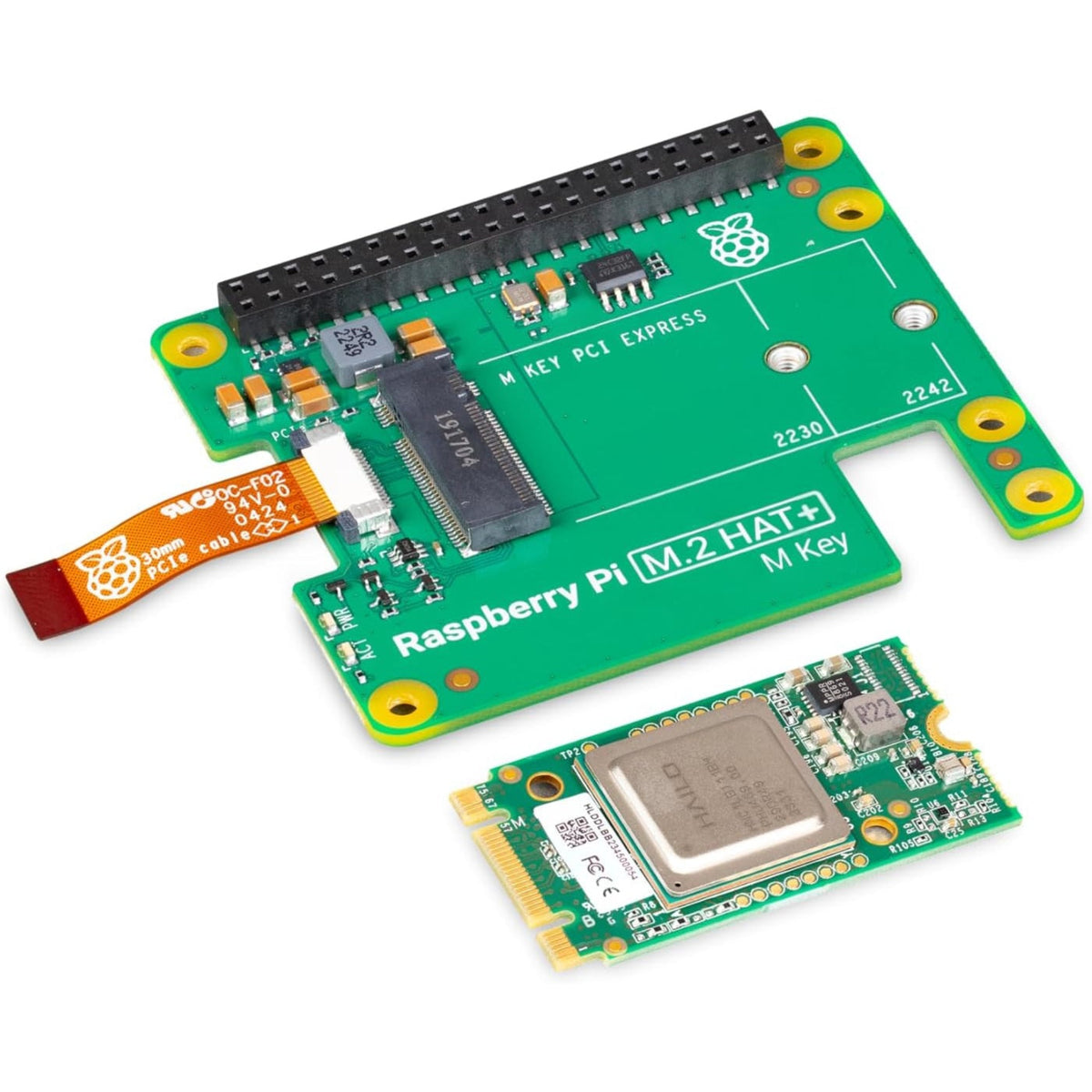 Raspberry Pi AI 套件的組件分解圖，展示底部的 M.2 HAT+ 擴展板及上方的 Hailo AI M.2 2242 模組。