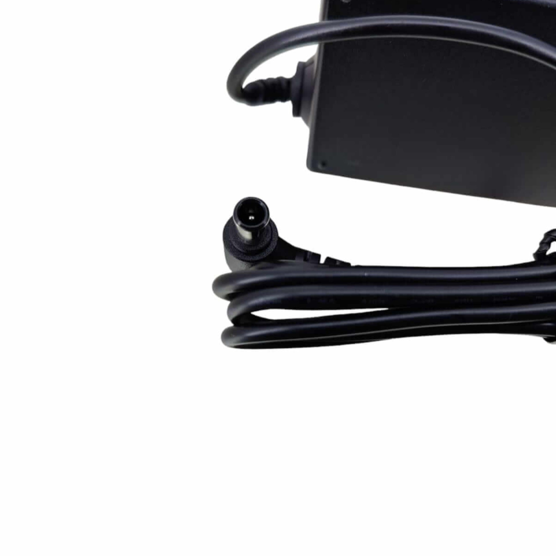Samsung monitor charger with 6.5x4.4mm connector, designed for LED and LCD models, efficient 14V 4.143A 58W performance.