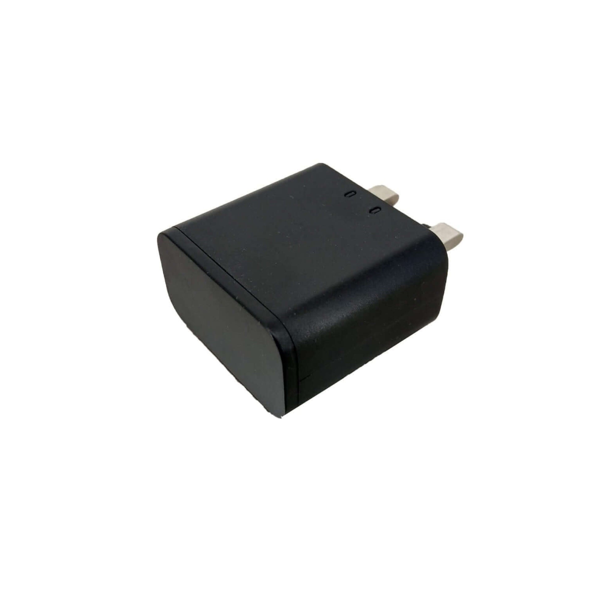 5V 2A UK 3-pin USB wall charger for fast charging of iPhone, Samsung and other devices.