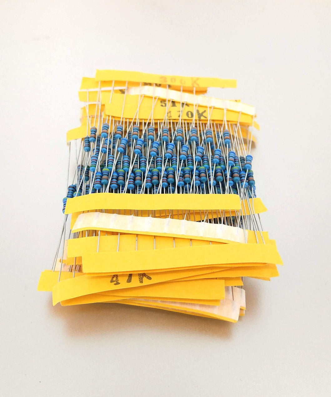 30 Types Metal Film Resistor Electronic Assorted Resistance Components Kit (Total 300PCS) - Sun Cheong Computer Company Limited