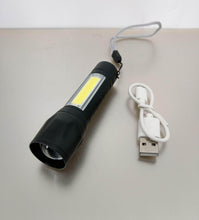 Load image into Gallery viewer, 5W Rechargeable Lithium LED Flashlight - Sun Cheong Computer Company Limited

