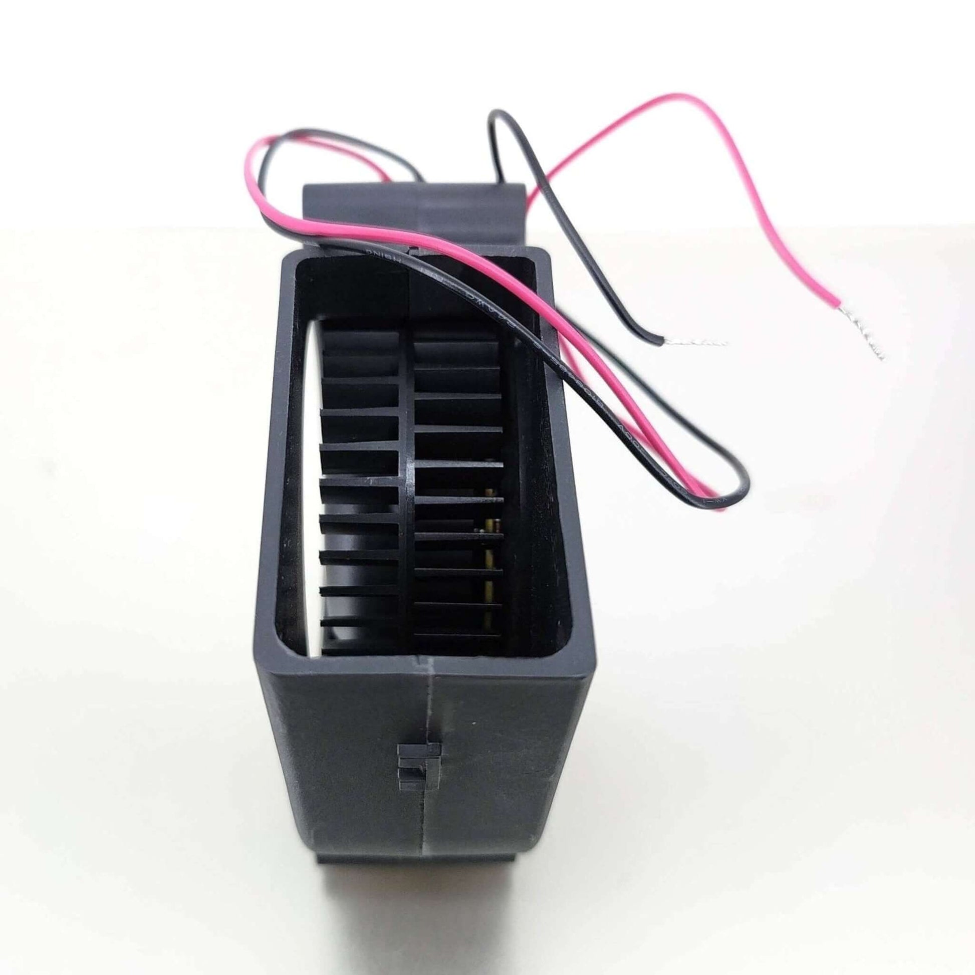 Delta BFB1024H 24V cooling fan with wiring, designed for efficient air circulation, measures 97x97x33mm.